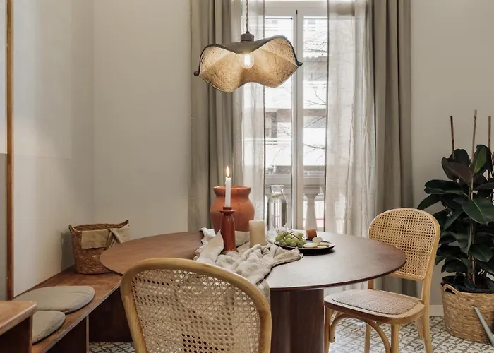 Διαμέρισμα Niria - 2 Bedrooms And Balcony In Eixample Esquerra Βαρκελώνη