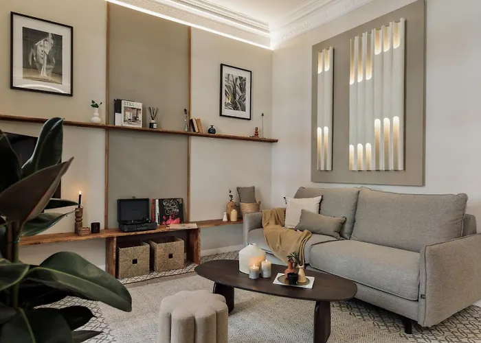 Niria - 2 Bedrooms And Balcony In Eixample Esquerra *