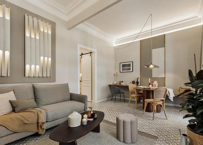 Niria - 2 Bedrooms And Balcony In Eixample Esquerra * Barcelona